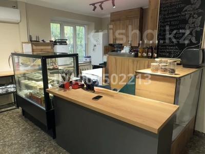 Действующая кофейня с постоянной клиентской базой · 45 м² за 5.5 млн 〒 в Алматы, Алмалинский р-н