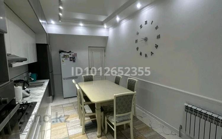 3-комнатная квартира · 120 м² · 6/9 этаж, 28А мкр 23 за 45 млн ₸ в Актау — фото 2