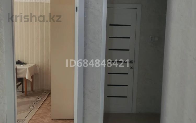 3-комнатная квартира, 68 м², 2/5 этаж, Бауржан момышулы за 20 млн 〒 в Темиртау — фото 2
