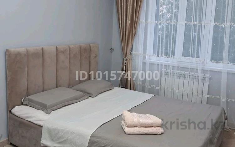 1-комнатная квартира · 38 м² · 1/7 этаж, Микрорайон 4 61/1 — Жетису базар,автовокзал за 2 500 ₸ в Конаеве — фото 2