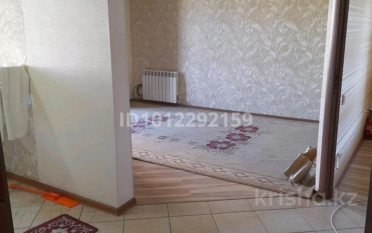 2-бөлмелі пәтер · 42 м² · 4/5 қабат, Асқарова 39, бағасы: 17.5 млн ₸ в Шымкенте, Абайский р-н — фото 2