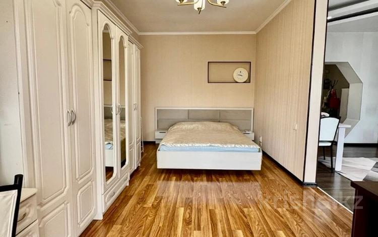 2-бөлмелі пәтер · 50.5 м² · 4/4 қабат, Толе би, бағасы: 45 млн ₸ в Алматы, Алмалинский р-н — фото 10
