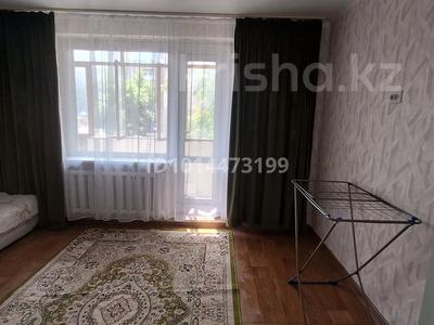 1-комнатная квартира · 35 м² · 2/10 этаж, Майкудук, Майкудук, мкр Голубые пруды 18 за 110 000 ₸ в Караганде, Алихана Бокейханова р-н