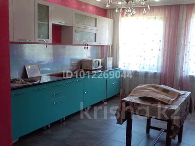 Жеке үй · 3 бөлме · 98 м² · 15 жүзд., ЕРКИН ул.АБАЯ 10 — АБАЯ .ТЕМИРТЕК УЛЫ, бағасы: 18 млн ₸ в Талдыкоргане