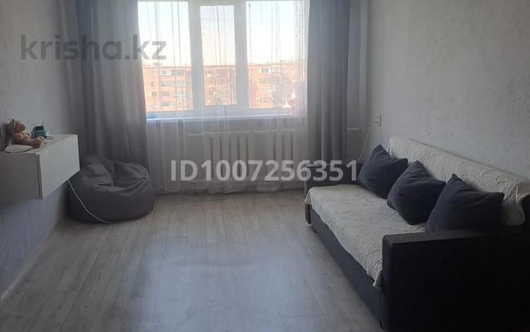 2-комнатная квартира · 48 м² · 5/5 этаж, Энергетиков 3 — Посёлок Аксу, рядом со школой им. Шулембаева за 6 млн ₸ — фото 2