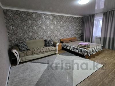 1-бөлмелі пәтер · 35 м², Жаңа қала ш/а., Пр,Н.Абдирова 9 — Б.жырау, бағасы: 12 000 ₸ в Караганде, Казыбек би р-н