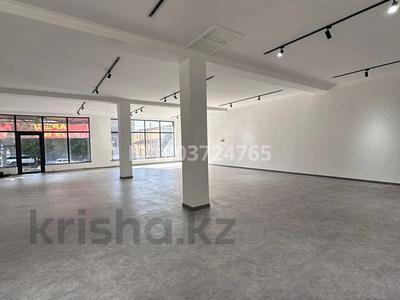 Свободное назначение, офисы, магазины и бутики, склады, общепит · 300 м² за 2.4 млн ₸ в Шымкенте, Аль-Фарабийский р-н
