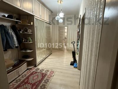 3-бөлмелі пәтер · 90 м² · 1/3 қабат, мкр Юго-Восток 20/2 — Шахтеров, бағасы: 37.5 млн ₸ в Караганде, Казыбек би р-н