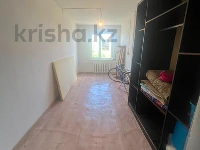 1-бөлмелі пәтер · 14 м² · 5/5 қабат, мкр Шанхай, Рыскулова, бағасы: 2 млн ₸ в Актобе