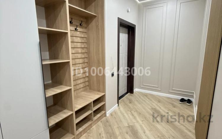 2-бөлмелі пәтер · 71 м² · 9/12 қабат, 9 улица 27/4 4, бағасы: ~ 35 млн 〒 в Туркестане — фото 2