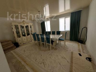 Отдельный дом · 4 комнаты · 102.5 м² · 8 сот., мкр Оркен, 1-й проездь за 17 млн ₸ в Атырау