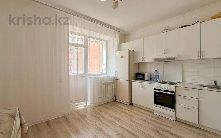 1-бөлмелі пәтер · 37.7 м² · 7/11 қабат, Тауелсиздик 34/10, бағасы: 23.5 млн ₸ в Астане, Алматы р-н — фото 8