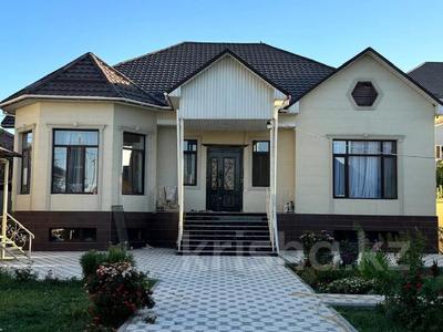 Жеке үй · 6 бөлме · 300 м² · 8 сот., Малый Самал 333 — ул Мырзабеков, бағасы: 700 000 ₸ в Шымкенте, Туран р-н