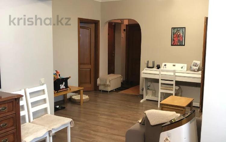 4-комнатная квартира · 89 м² · 2/5 этаж, Розыбакиева за 71 млн ₸ в Алматы, Алмалинский р-н — фото 2