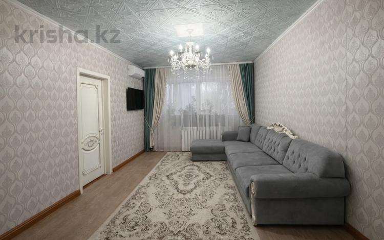 3-комнатная квартира · 75 м² · 2/2 этаж, Рыбная за 14.9 млн ₸ в Караганде, Казыбек би р-н — фото 6