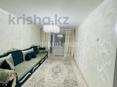 2-комнатная квартира · 44 м² · 5/5 этаж, Майкудук, 14й микрорайон 3 за 8.8 млн 〒 в Караганде, Алихана Бокейханова р-н