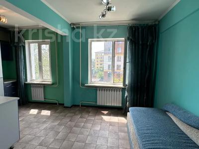 3-бөлмелі пәтер · 58.6 м² · 3/5 қабат, Ауэзова, бағасы: 24.5 млн ₸ в Семее
