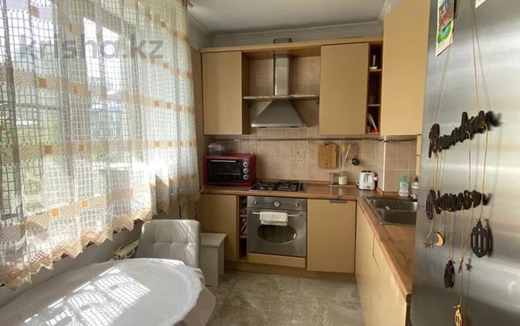 3-комнатная квартира · 73 м² · 5/5 этаж, Назарбаева 235 за 450 000 ₸ в Алматы, Медеуский р-н — фото 2