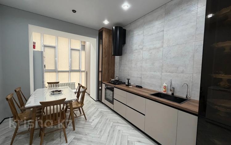2-комнатная квартира · 80 м² · 1/5 этаж, мкр. Алтын орда за 42 млн ₸ в Актобе — фото 2