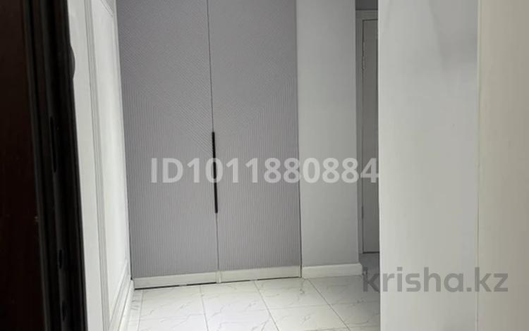 3-бөлмелі пәтер · 96.4 м² · 4/4 қабат, Липецкая ул. 4, бағасы: 350 000 ₸ в Караганде, Казыбек би р-н — фото 2