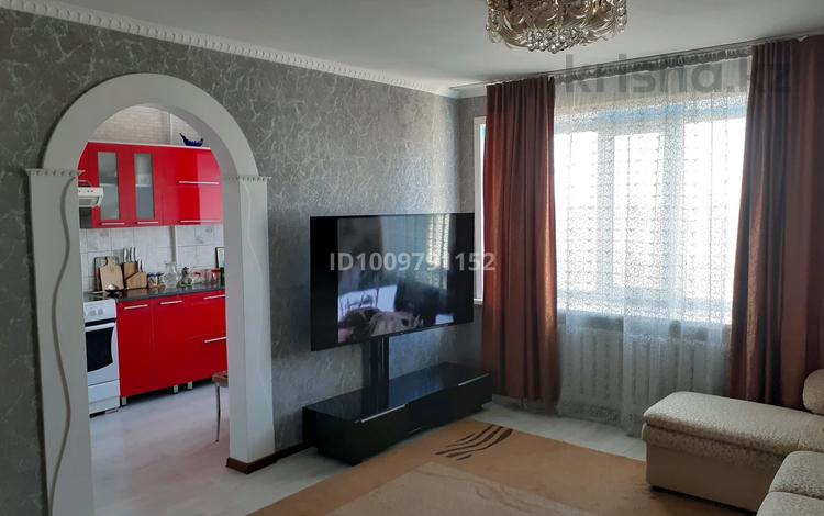 4-комнатная квартира · 86 м² · 6/9 этаж, Шакарима 15 за 37.5 млн 〒 в Семее — фото 2