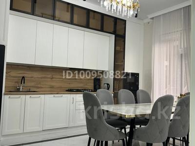 Отдельный дом · 5 комнат · 165 м² · 3 сот., Дуйсен Баянова 218/2 — Атакент за 62 млн ₸ в Таразе