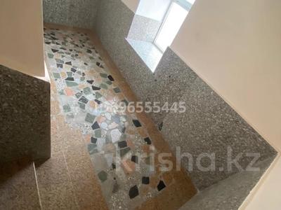 5-комнатная квартира · 227 м², Бейбитшилик 34/1 за 60 млн 〒 в Астане, Сарыарка р-н