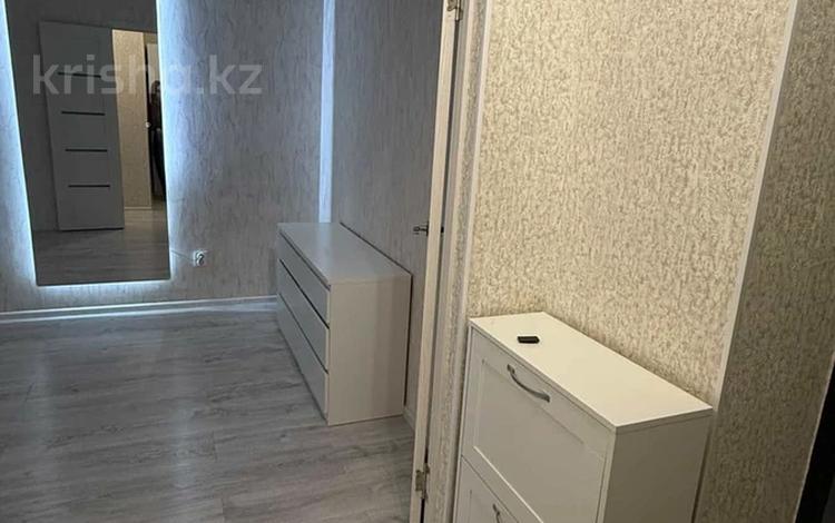 1-комнатная квартира · 40 м² · 2/7 этаж, мкр Болашак, богенбай батыра за 14.5 млн 〒 в Актобе — фото 2