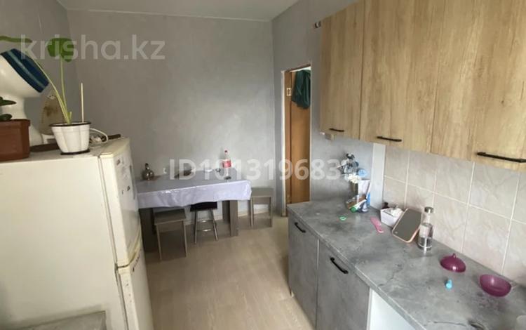 1-комнатная квартира · 50 м² · 9/69 этаж, мкр. Зачаганск пгт, Бирлик 13 за 100 000 ₸ в Уральске — фото 2