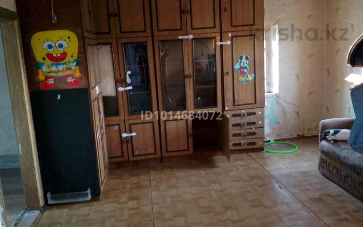 Жеке үй · 2 бөлме · 70 м² · 10 жүзд., Кошевого 24, бағасы: 2.5 млн ₸ в Макинске — фото 2