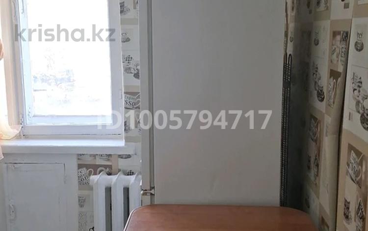 2-бөлмелі пәтер · 43.6 м² · 2/4 қабат, Абая 40 — Дворца Металлургов, бағасы: 12 млн ₸ в Балхаше — фото 2