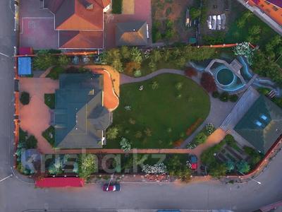 Жеке үй · 5 бөлме · 358 м² · 25 сот., Vip городок — Парк жеруйык, бағасы: 380 млн 〒 в Астане, Алматы р-н