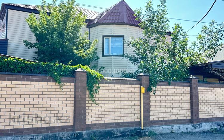 Жеке үй · 7 бөлме · 300 м² · 10 жүзд., Металлургов 42Б, бағасы: 75 млн ₸ в Жезказгане — фото 57