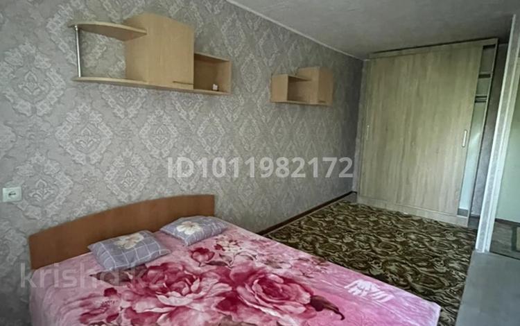 1-бөлмелі пәтер · 33 м² · 4/5 қабат, мкр Мынбулак, Мынбулак ш/а. 40 — Жибек жолы базары, бағасы: 9.5 млн ₸ в Таразе — фото 2