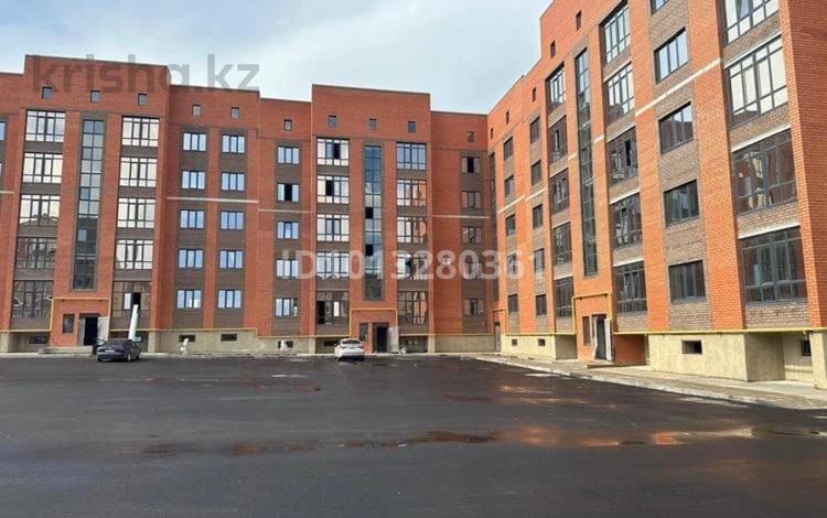 4-комнатная квартира · 140 м² · 1/5 этаж, мкр. Алтын орда, ораза татеулы за 44 млн ₸ в Актобе — фото 2
