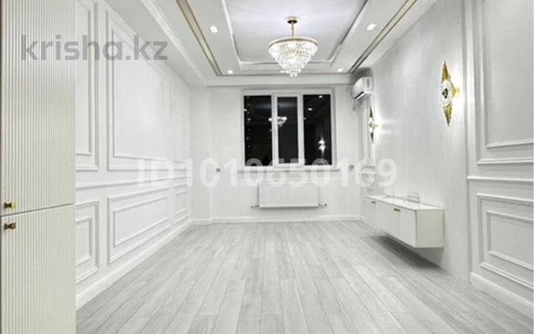 3-комнатная квартира · 120 м² · 3/9 этаж, мкр Нурсат, Мкр. Нурсат 172Б — Астана-Байтерекова за 65 млн ₸ в Шымкенте, Каратауский р-н — фото 2
