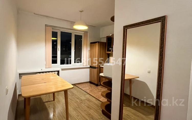 2-комнатная квартира · 53 м² · 5/5 этаж, мкр Самал-3 246A за 350 000 ₸ в Алматы, Медеуский р-н — фото 2