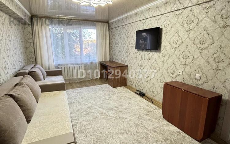 3-комнатная квартира · 72 м² · 4/5 этаж, Виноградова 17 за 29.7 млн ₸ в Усть-Каменогорске, Ульбинский — фото 2