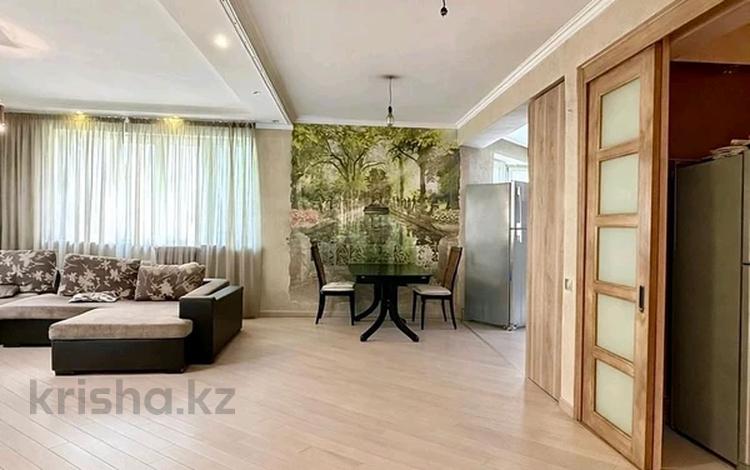2-бөлмелі пәтер · 87.6 м² · 2/5 қабат, мкр Думан-2 25, бағасы: 55 млн ₸ в Алматы, Медеуский р-н — фото 2