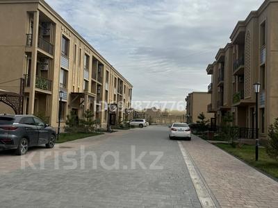 1-комнатная квартира, 32 м², 3/3 этаж, Батырбекова за 19 млн 〒 в Туркестане