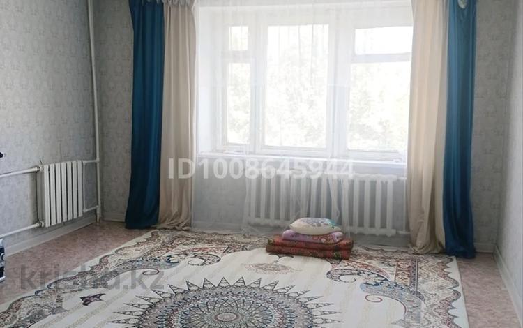 1-комнатная квартира · 38 м² · 3/5 этаж, мкр Шанхай — Вавилова за 7.7 млн ₸ в Актобе — фото 2