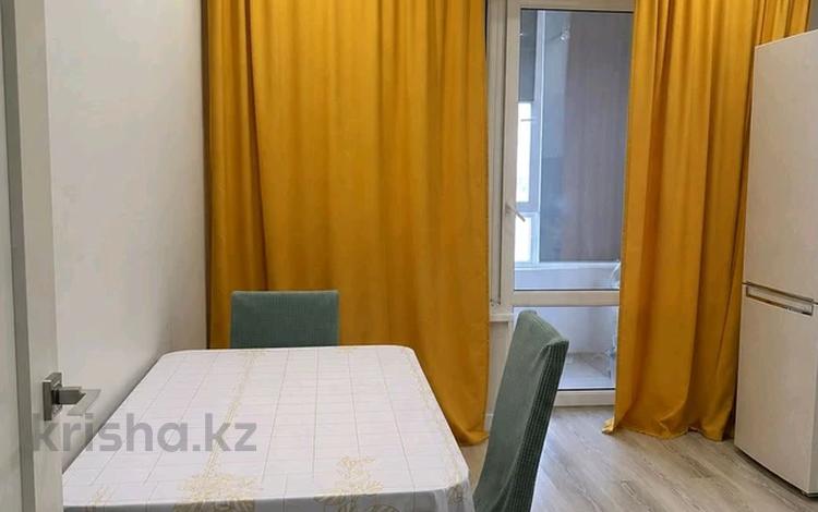 1-комнатная квартира · 41 м² · 3/9 этаж, Фариза Онгарсынова 10 — СРОЧНО ЦЕНА НА НЕСКОЛЬКО ДНЕЙ! за 28.9 млн ₸ в Астане, Есильский р-н — фото 2