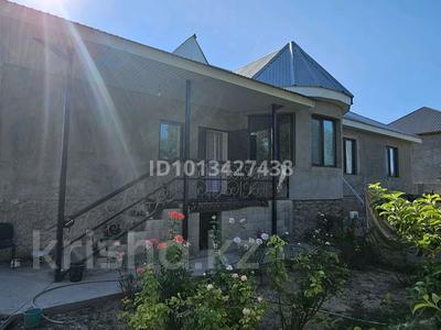 Жеке үй · 7 бөлме · 230 м² · 10 жүзд., Қызыл қайнар 2, бағасы: 50 млн ₸ в Сарыкемере