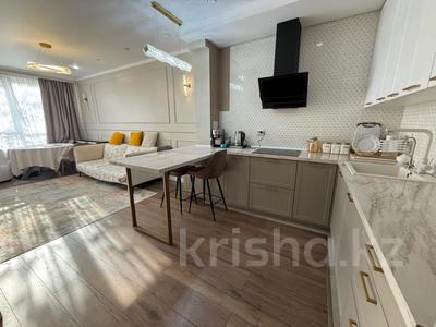 3-комнатная квартира · 70 м² · 1/10 этаж, Толе би — Утеген Батыра за 48 млн ₸ в Алматы, Ауэзовский р-н