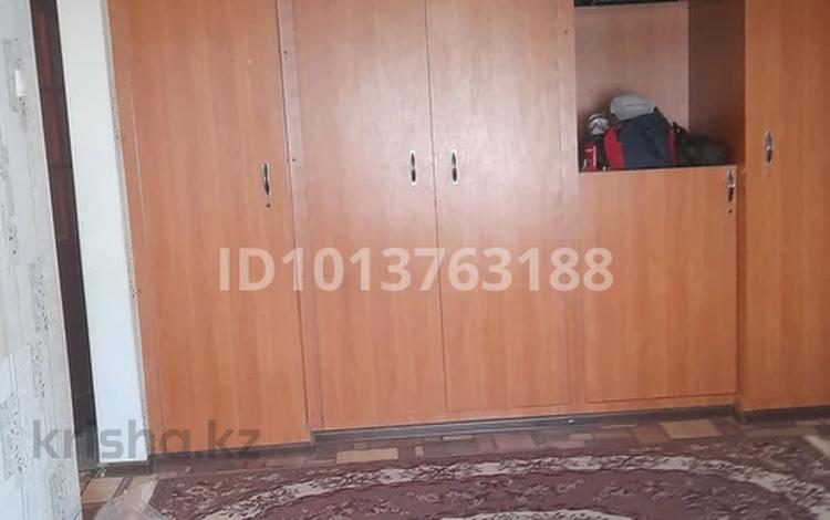 1-бөлмелі пәтер · 38 м² · 2/4 қабат, Альфараби 25, бағасы: 6 млн ₸ в Таразе — фото 2