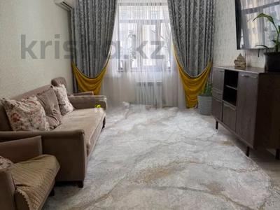 4-бөлмелі пәтер · 120 м² · 8/12 қабат, 16-ш/а. 49, бағасы: 35 млн ₸ в Актау, 16-й мкр 