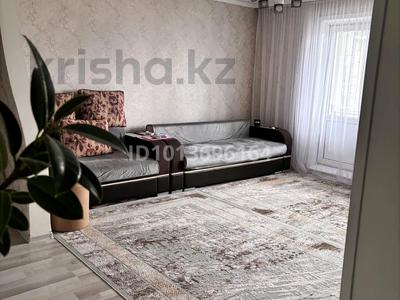 4-комнатная квартира · 79.7 м² · 4/9 этаж, Дулатова 167 — м-н Хрусталь, рынок Жансая за 40 млн ₸ в Семее