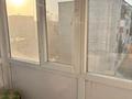 4-бөлмелі пәтер · 79.7 м² · 4/9 қабат, Дулатова 167 — м-н Хрусталь, рынок Жансая, бағасы: 40 млн ₸ в Семее — фото 17
