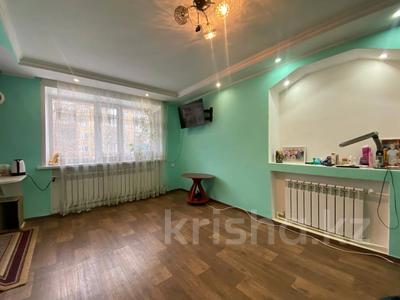 1-комнатная квартира, 30 м², 2/5 этаж, Пришахтинск, Зелинского 26/1 за 9.3 млн 〒 в Караганде, Алихана Бокейханова р-н