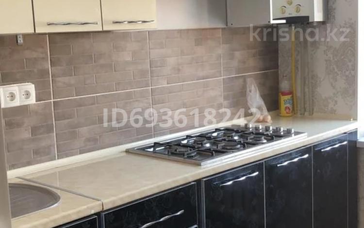 3-бөлмелі пәтер · 58 м² · 4/5 қабат, Байтурсынова 65 — Байтурсынова-Жандосова, бағасы: 25 млн ₸ в Шымкенте, Туран р-н — фото 2
